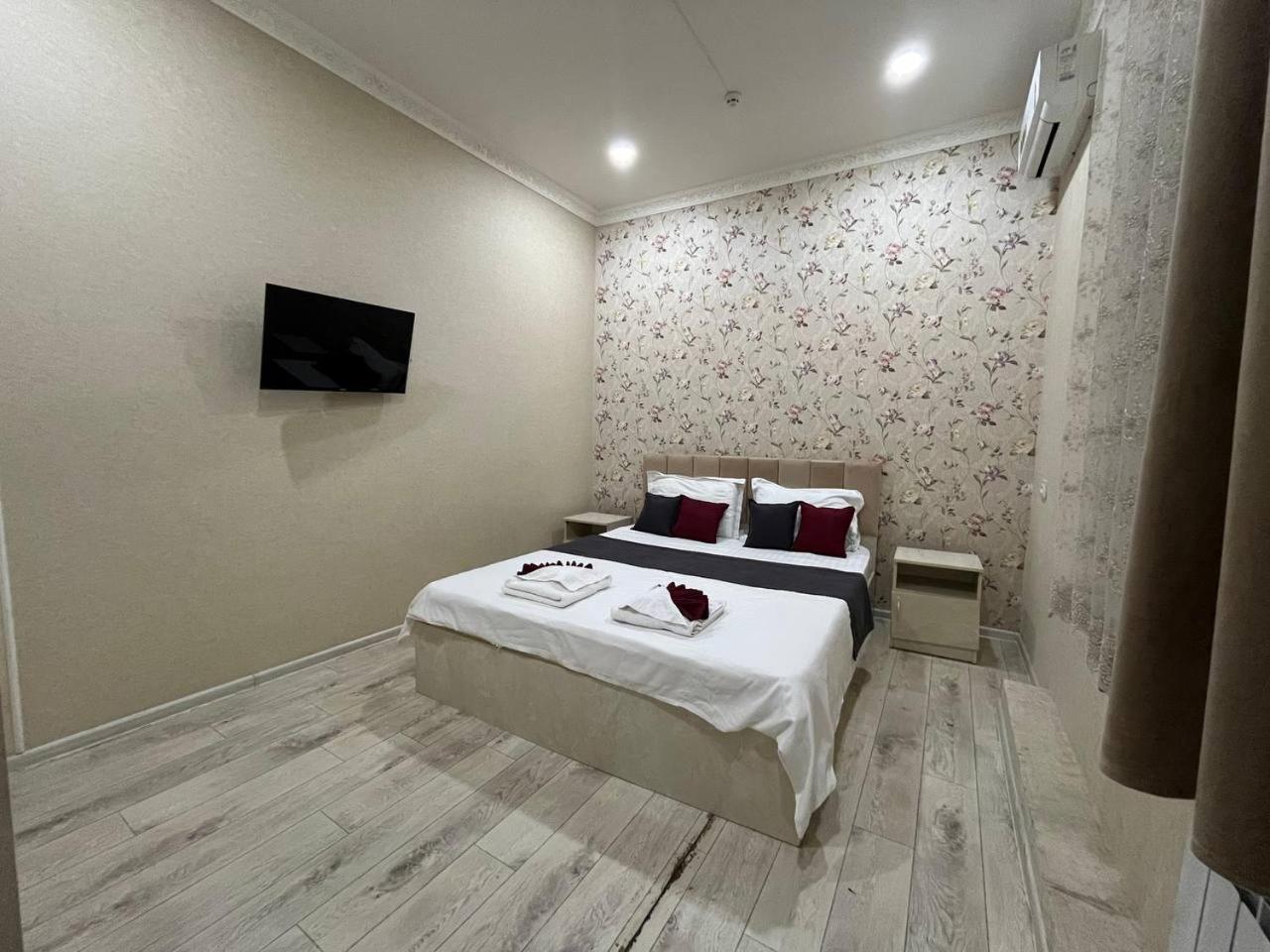 Fenix Hotel ทาชเคนต์ ภายนอก รูปภาพ