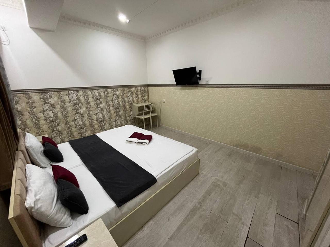 Fenix Hotel ทาชเคนต์ ภายนอก รูปภาพ