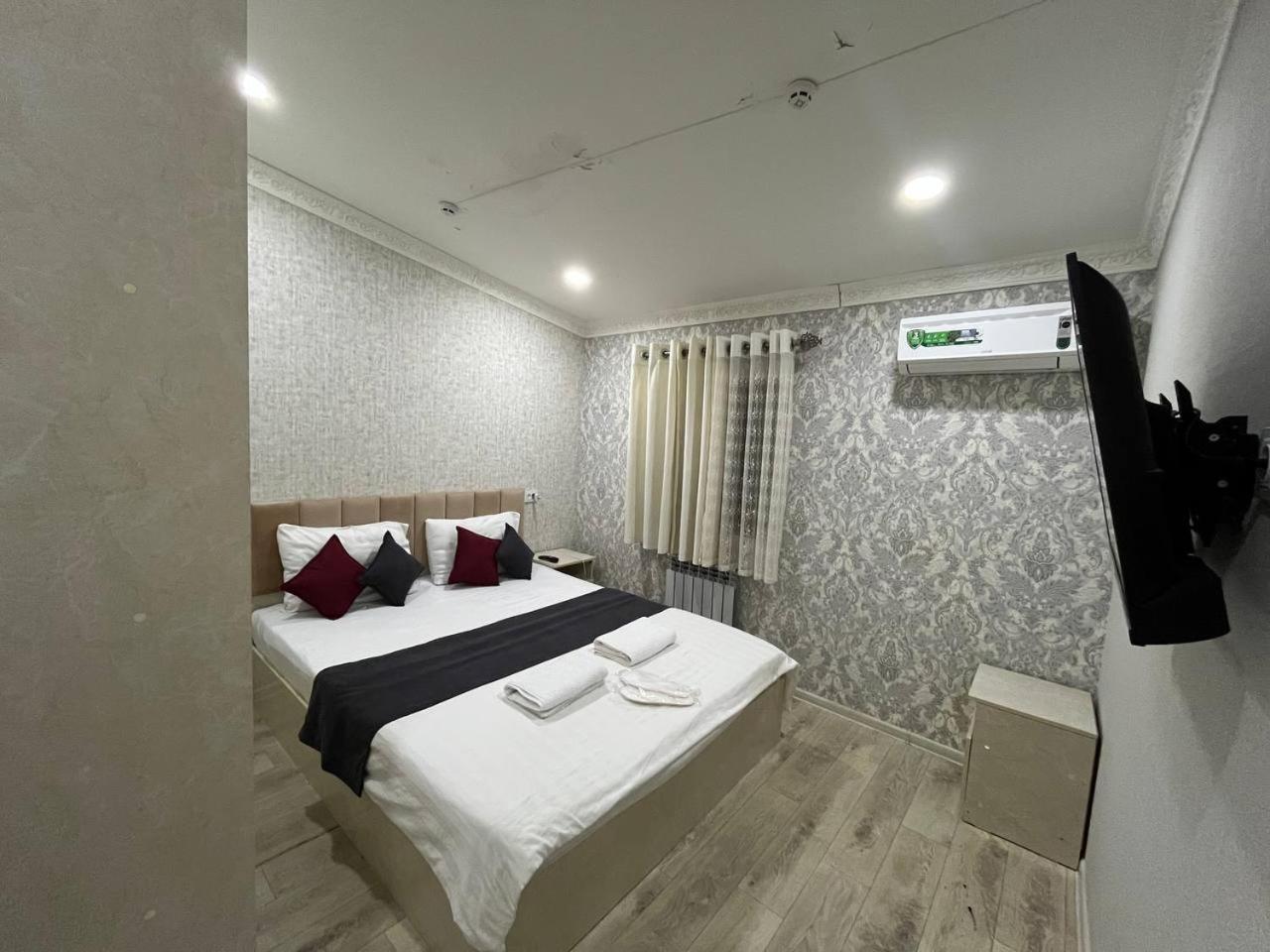Fenix Hotel ทาชเคนต์ ภายนอก รูปภาพ