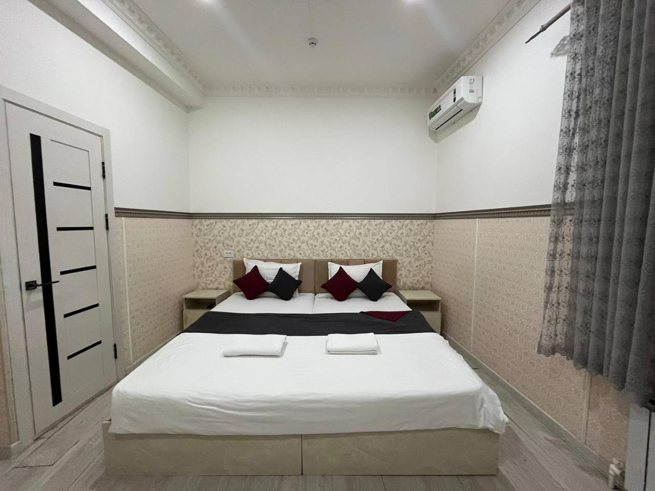 Fenix Hotel ทาชเคนต์ ภายนอก รูปภาพ