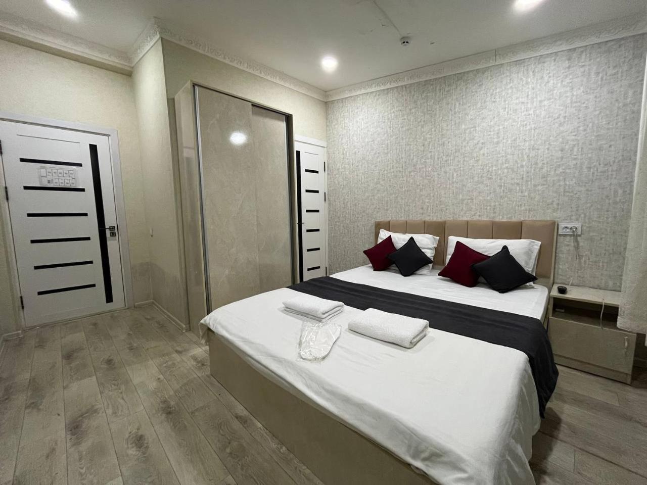 Fenix Hotel ทาชเคนต์ ภายนอก รูปภาพ
