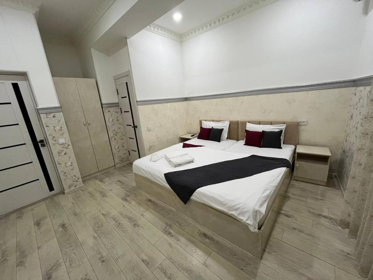 Fenix Hotel ทาชเคนต์ ภายนอก รูปภาพ
