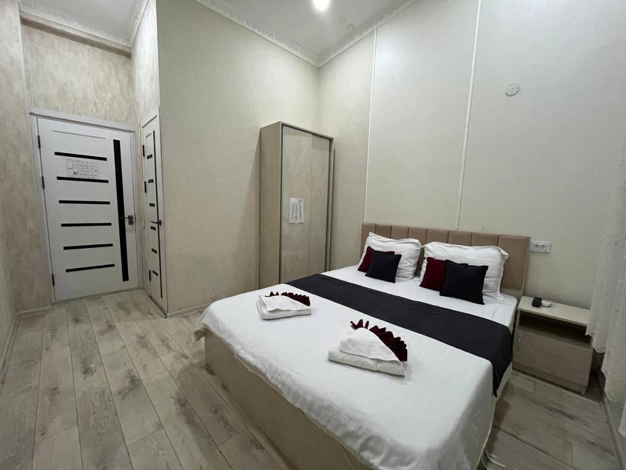 Fenix Hotel ทาชเคนต์ ภายนอก รูปภาพ