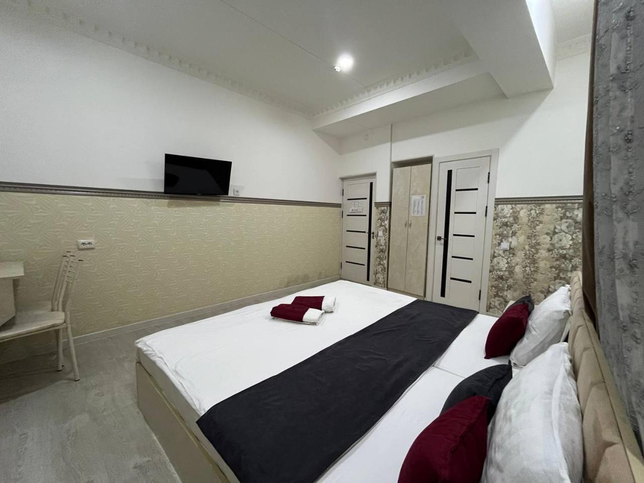 Fenix Hotel ทาชเคนต์ ภายนอก รูปภาพ