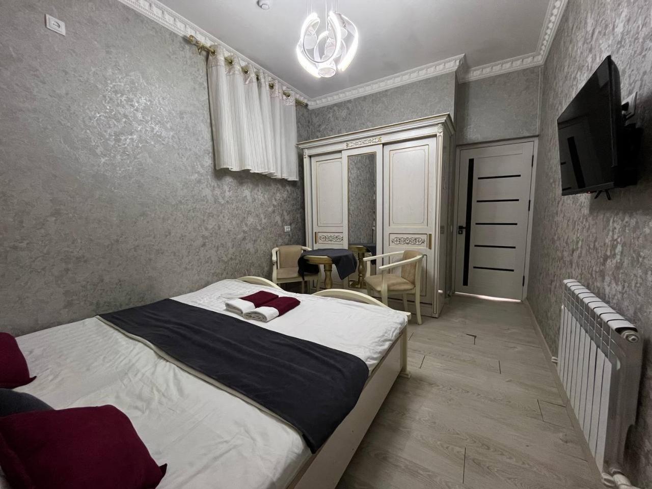Fenix Hotel ทาชเคนต์ ภายนอก รูปภาพ